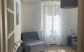 Orizzonte - 5 Terre, Via Fratelli Rosselli 11, Centro Storico-Stazione Centrale Con 2 Camere Da Letto