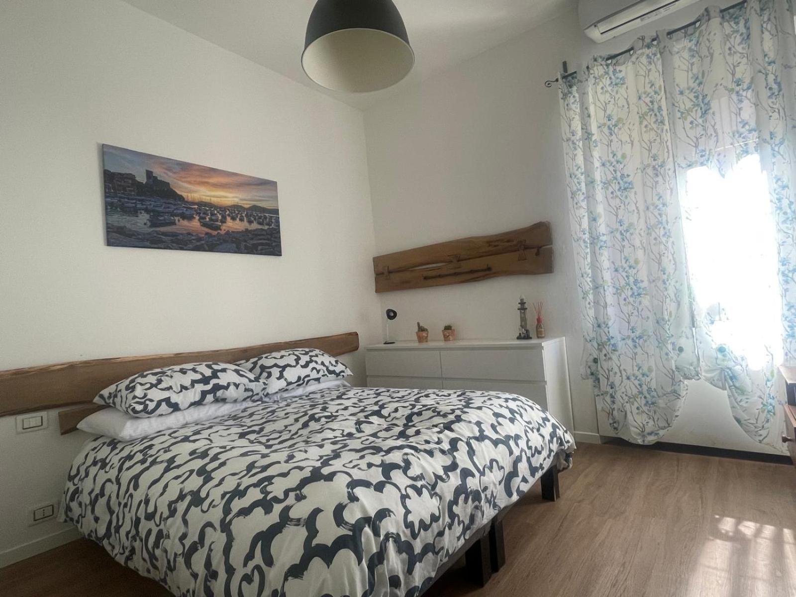 Orizzonte - 5 Terre, Via Fratelli Rosselli 11, Centro Storico-Stazione Centrale Con 2 Camere Da Letto La Spezia Esterno foto